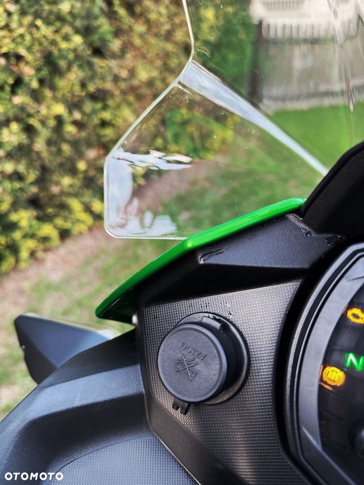 Kawasaki Versys-X 300 - 11