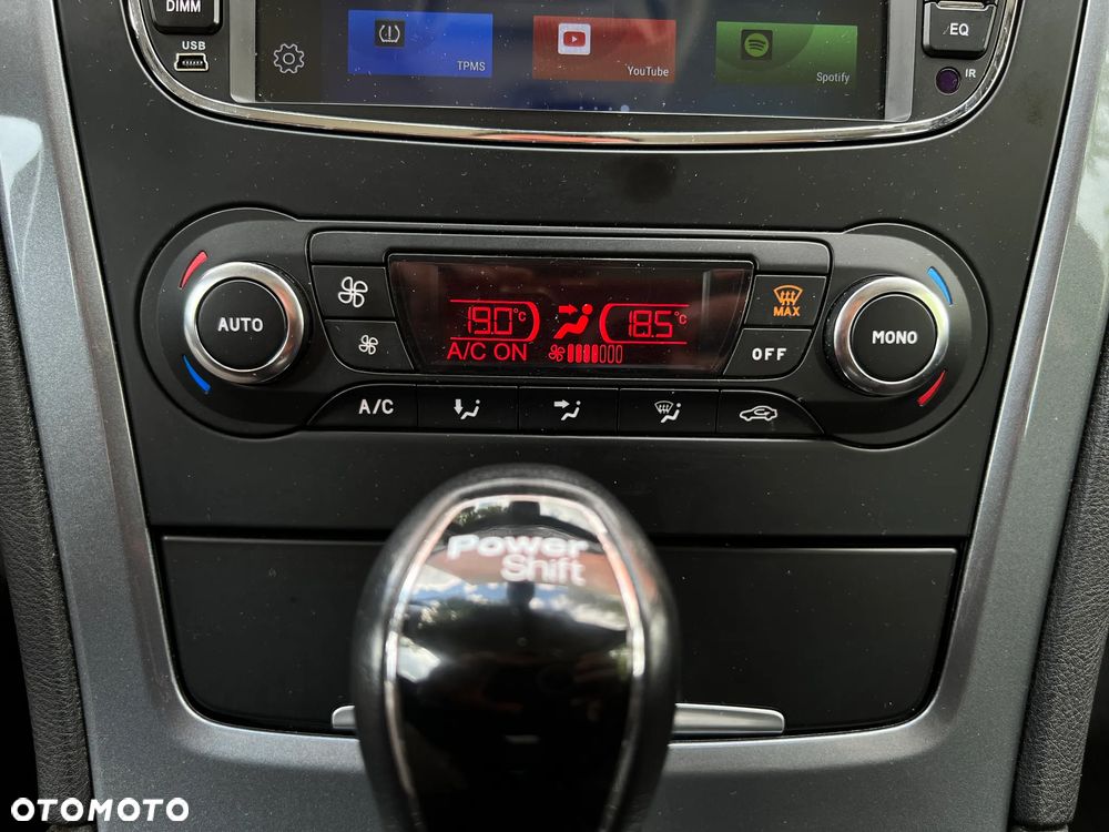 Ford Mondeo - 23