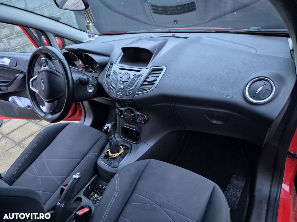 Ford Fiesta 1.5 TDCi SYNC Edition - 5