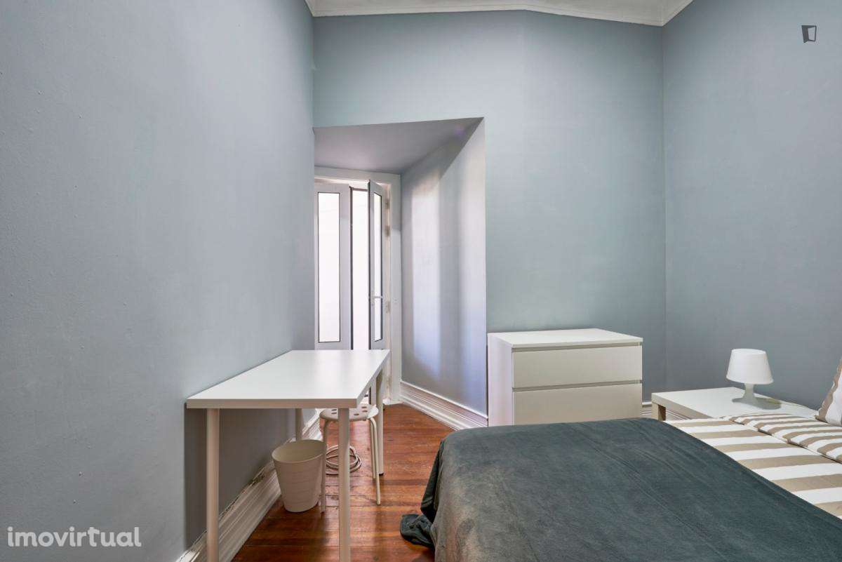 Quarto - localizado em Entrecampos Lisbon - Grande imagem: 2/37