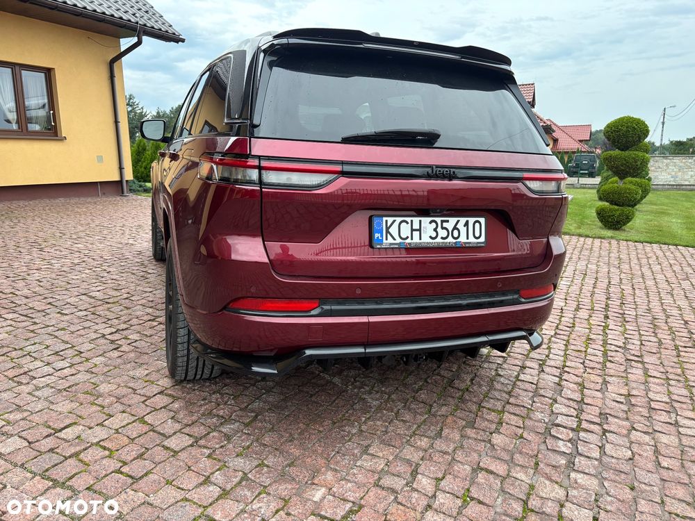 Jeep Grand Cherokee - 8