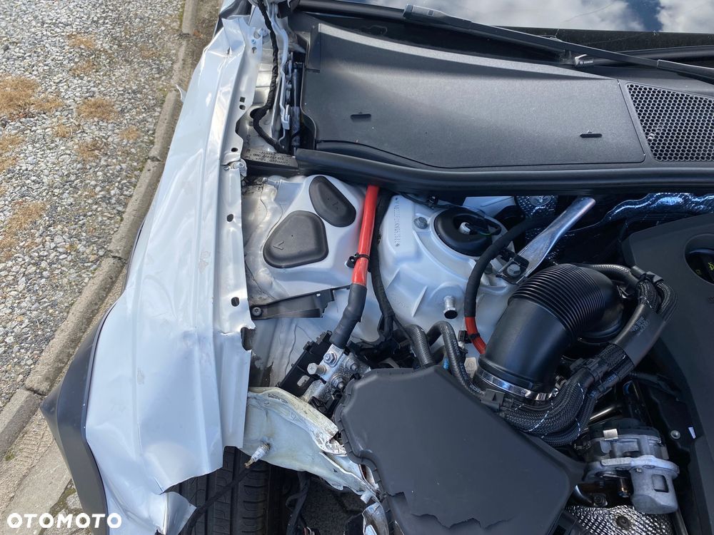 Audi A6 Allroad - 11