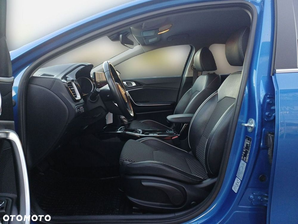 Kia XCeed 1.5 T-GDI L DCT - 9