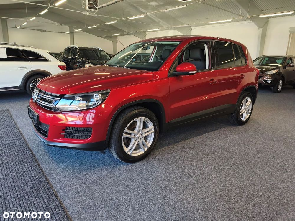 Volkswagen Tiguan 2.0 TDI DPF BlueMotion Technology Trend & Fun - 1