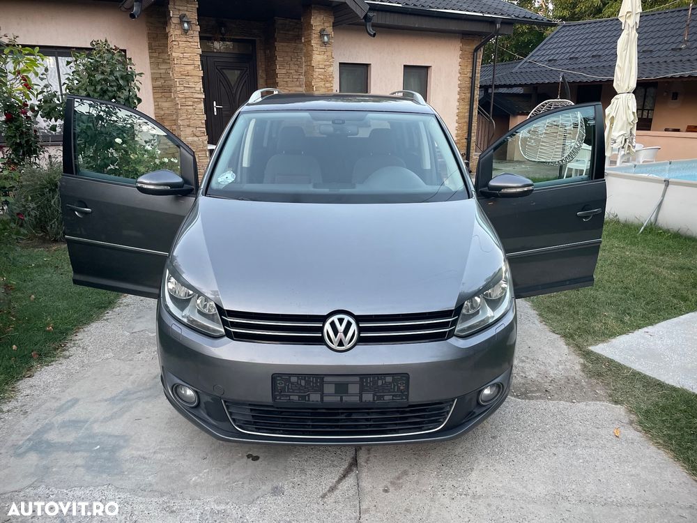 Volkswagen Touran - 13