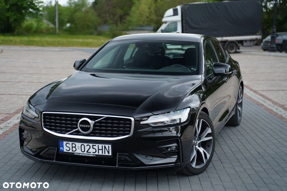 Volvo S60 T5 R-Design - 6