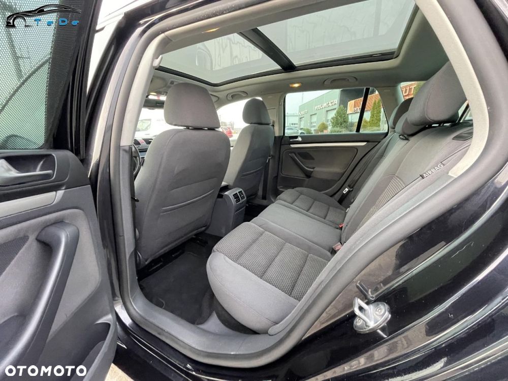Volkswagen Golf 1.4 TSI Highline - 32