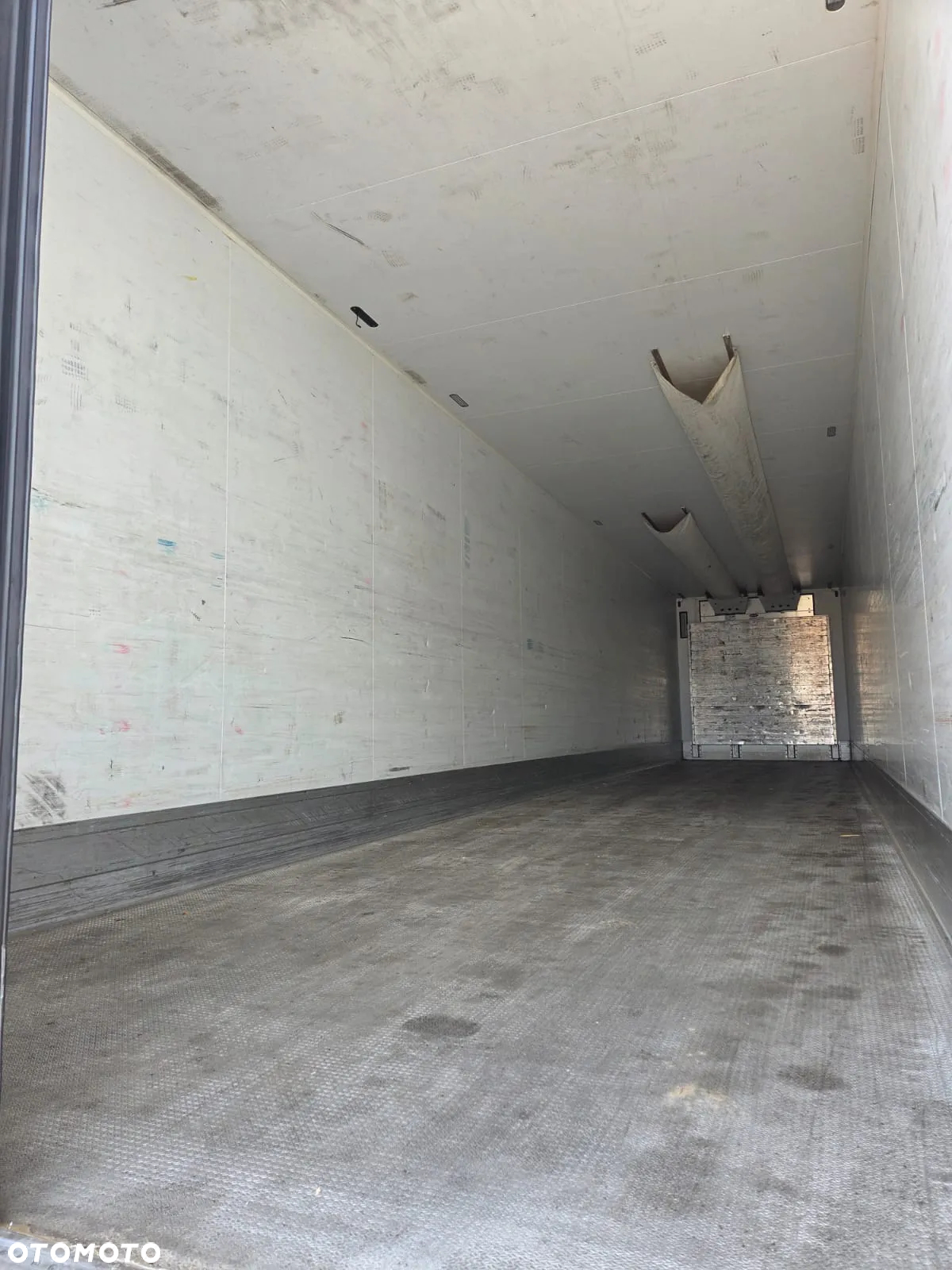 Schmitz Cargobull SKO24 - 14