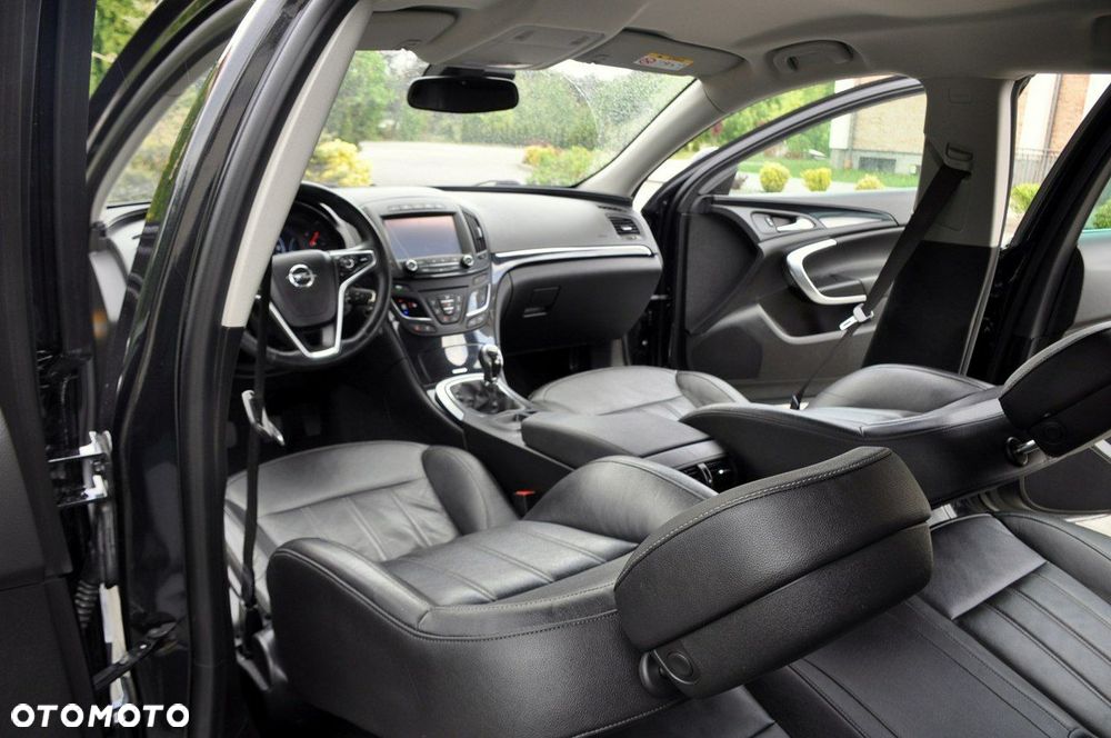 Opel Insignia - 27