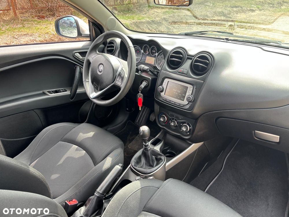 Alfa Romeo Mito 1.4 Distinctive EU6 - 37