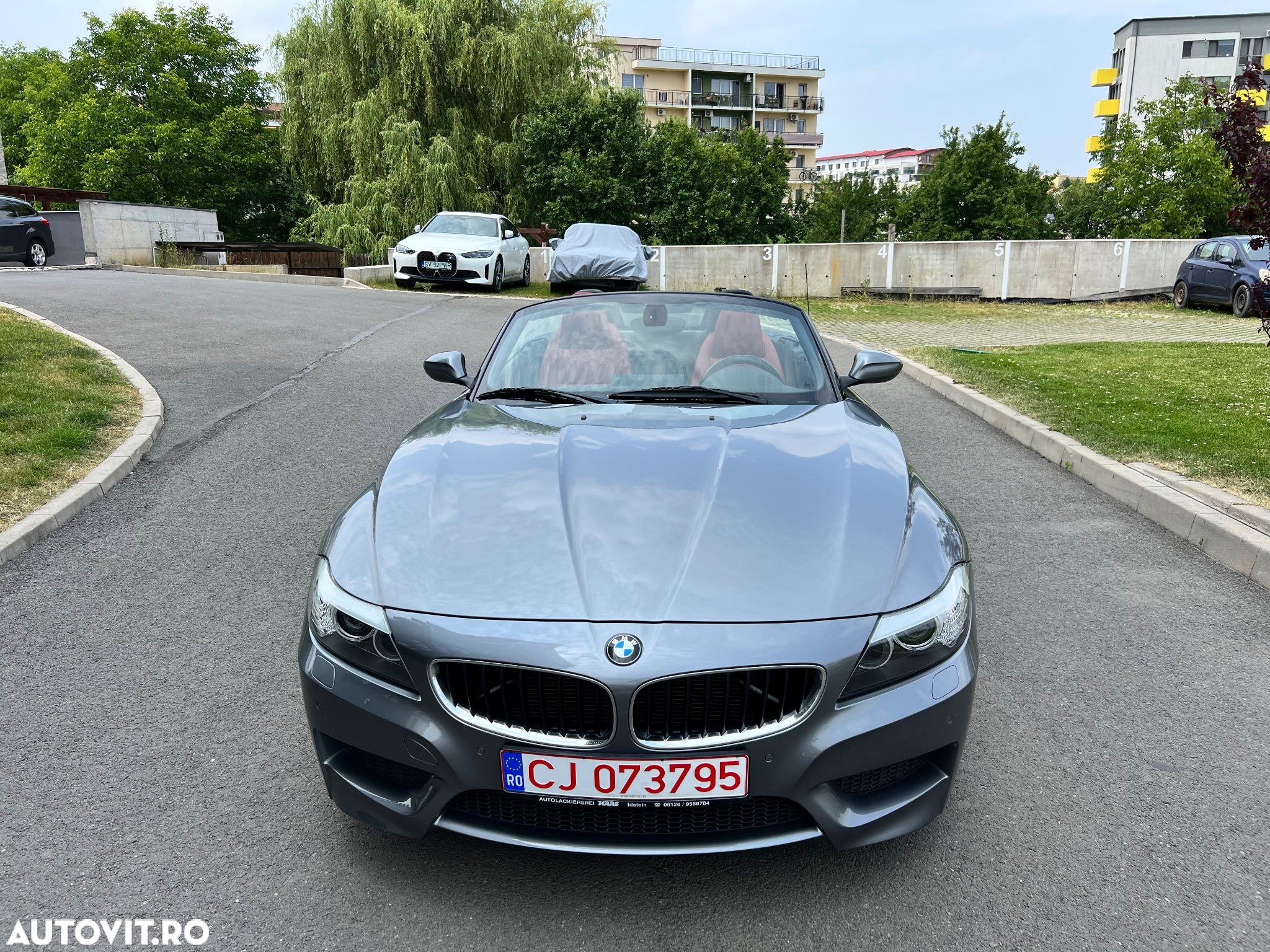 BMW Z4 sDrive20i - 11