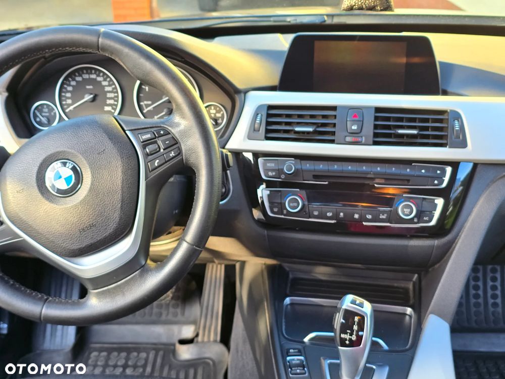 BMW 3GT - 7