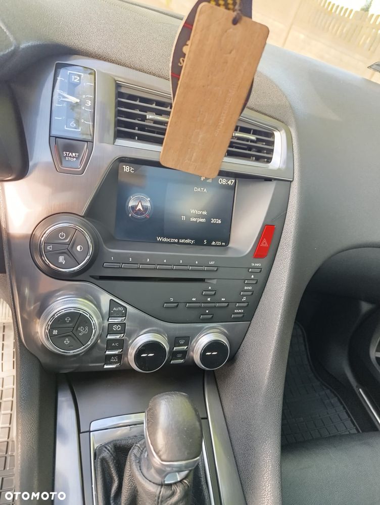 Citroën DS5 2.0 HDi SoChic - 12