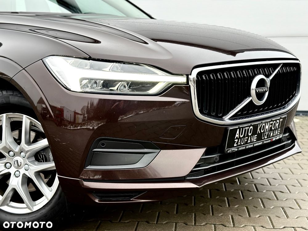 Volvo XC 60 D4 Momentum Pro - 12