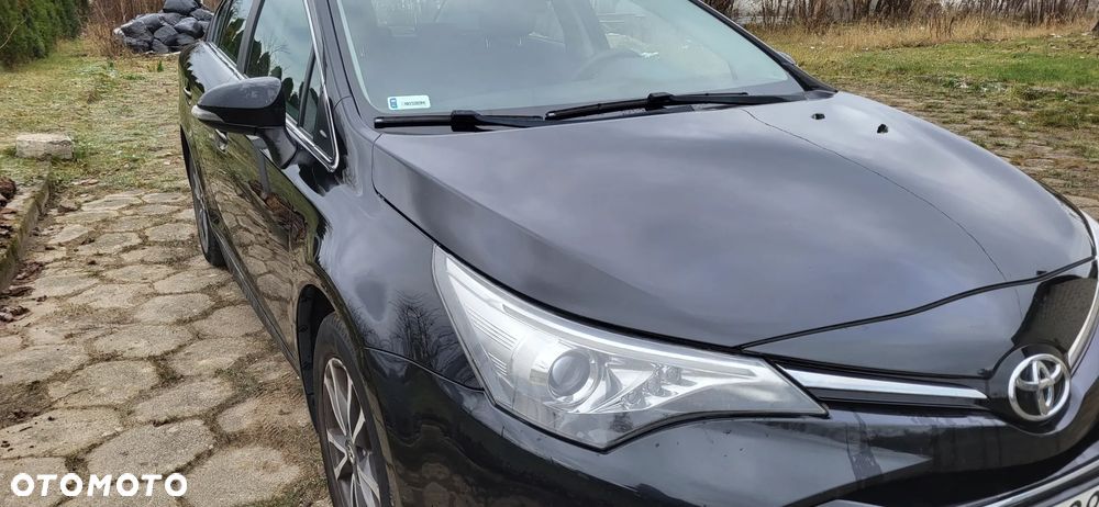 Toyota Avensis 1.8 Premium - 7