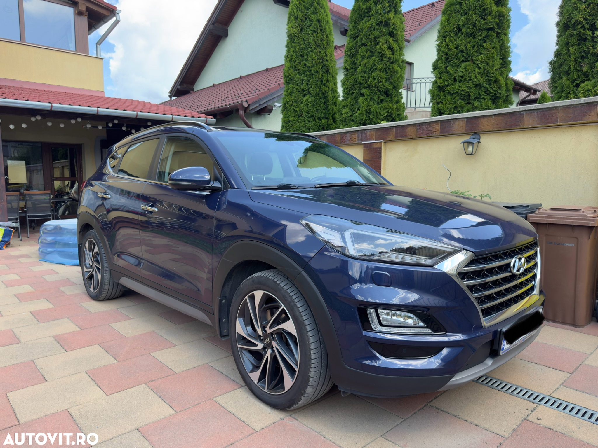 Hyundai Tucson 2.0 CRDI 4WD 6AT Luxury Pack+ - 3