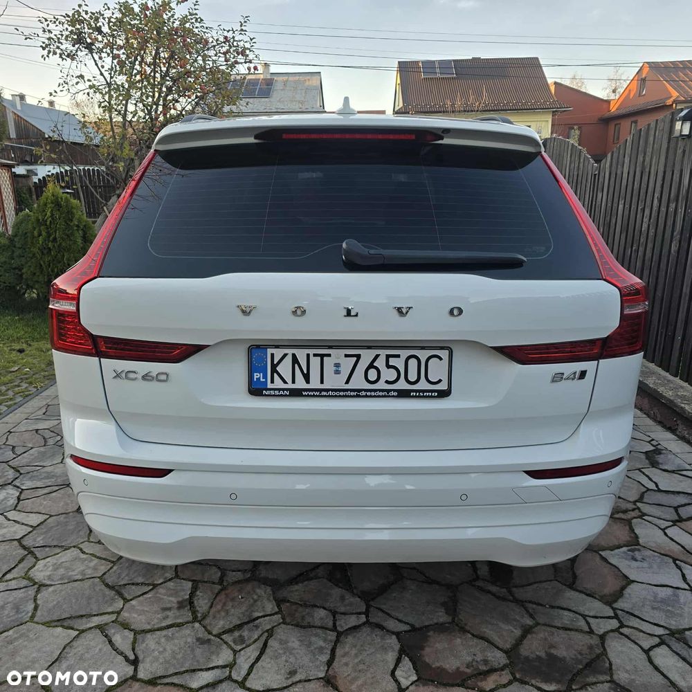 Volvo XC 60 D4 Momentum Pro - 8
