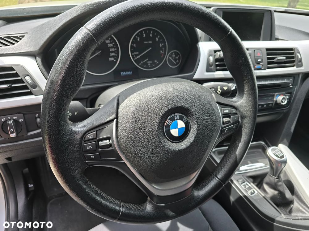 BMW Seria 3 - 6