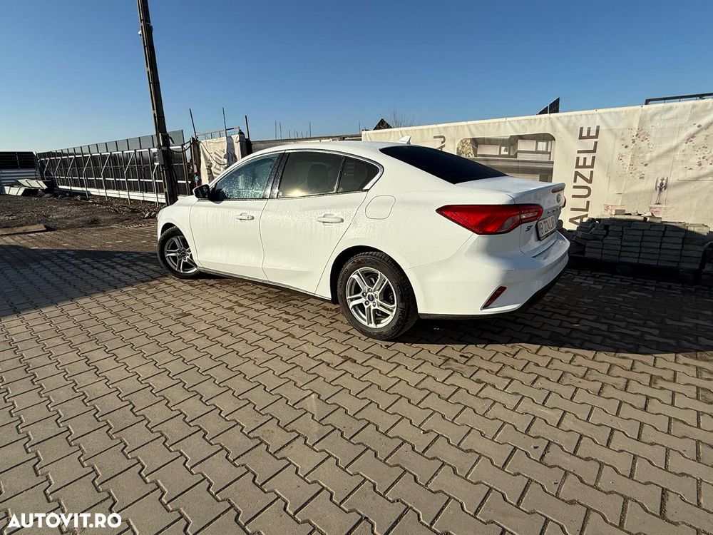 Ford Focus 1.5 EcoBlue Trend - 2