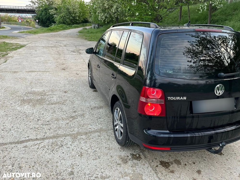 Volkswagen Touran 1.9 TDI DPF Trendline - 3
