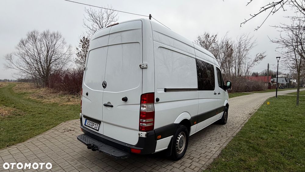 Mercedes-Benz Sprinter - 26