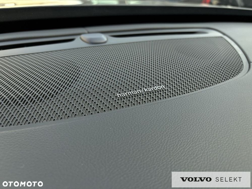 Volvo XC 90 - 25