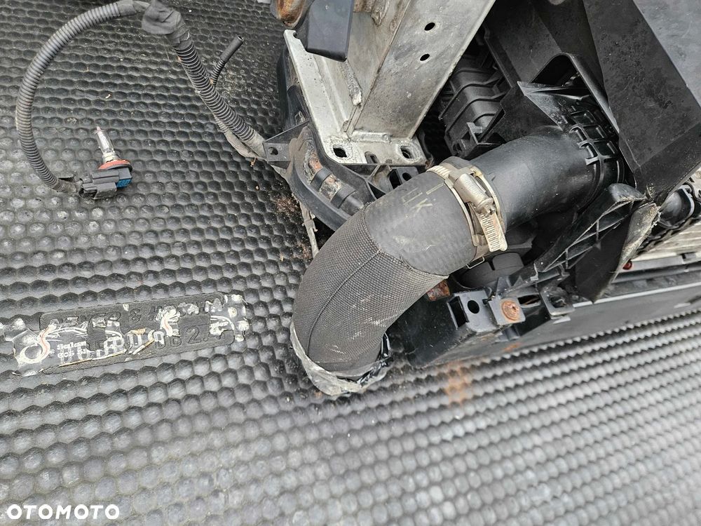 Pas Przedni Wzmocnienie Czołowe Belka Zderzaka Chłodnice Intercooler Wentylator 1.8 2.0 TFSI 2.0 TDI AUDI A4 B8 - 15