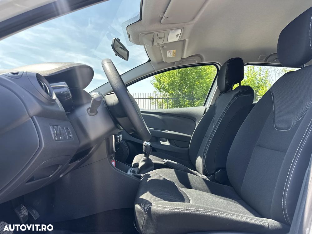 Renault Clio - 21