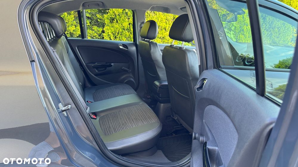 Opel Corsa - 22