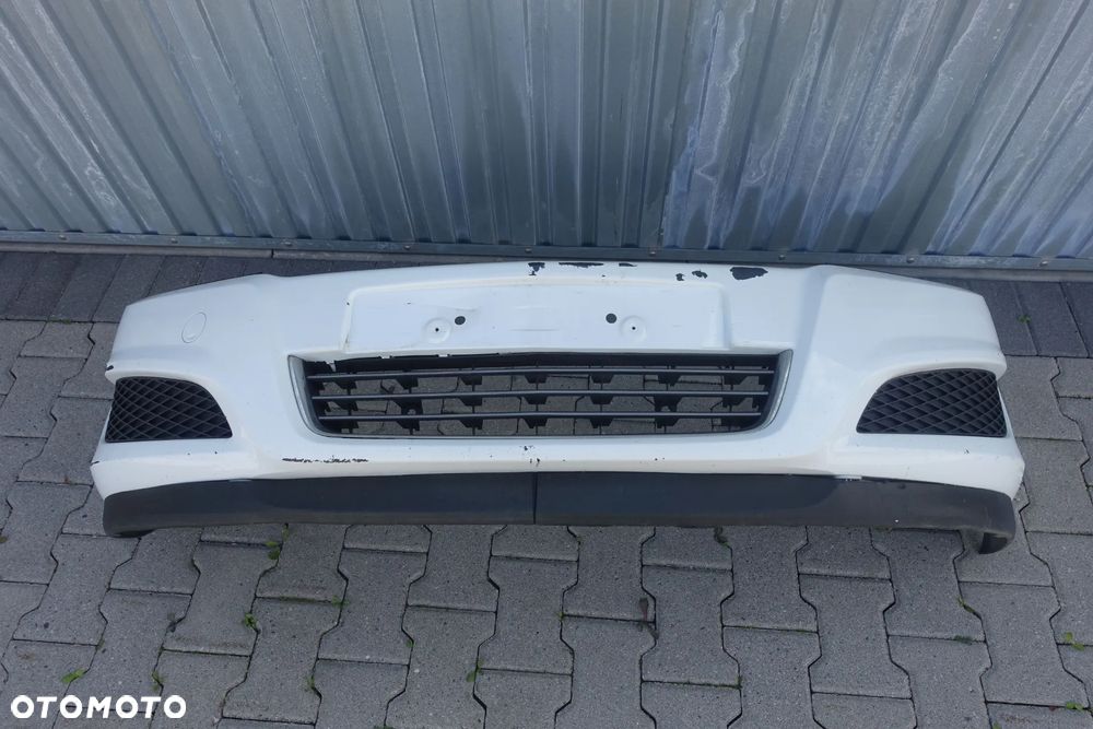 ZDERZAK PRZEDNI OPEL ASTRA H III - 2