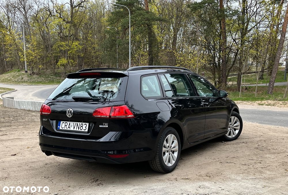 Volkswagen Golf 1.2 TSI BMT Comfortline - 6