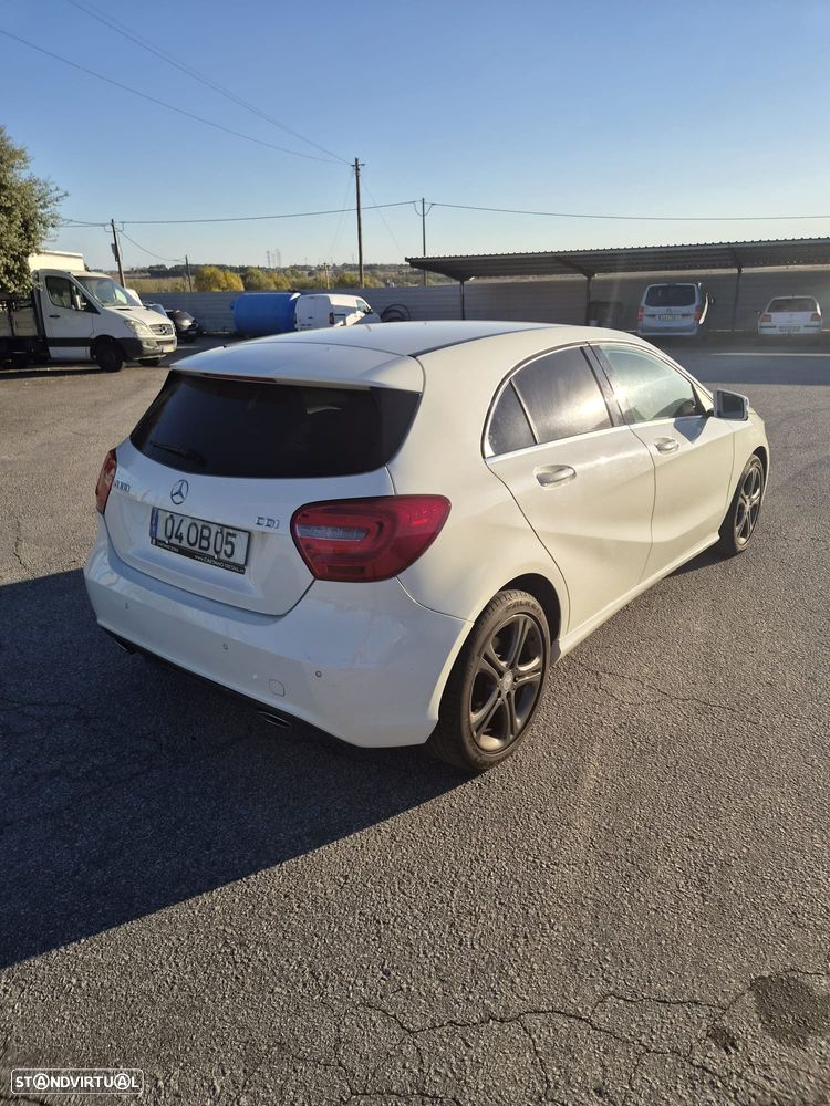 Mercedes-Benz A 180 CDi BE Edition Urban - 3