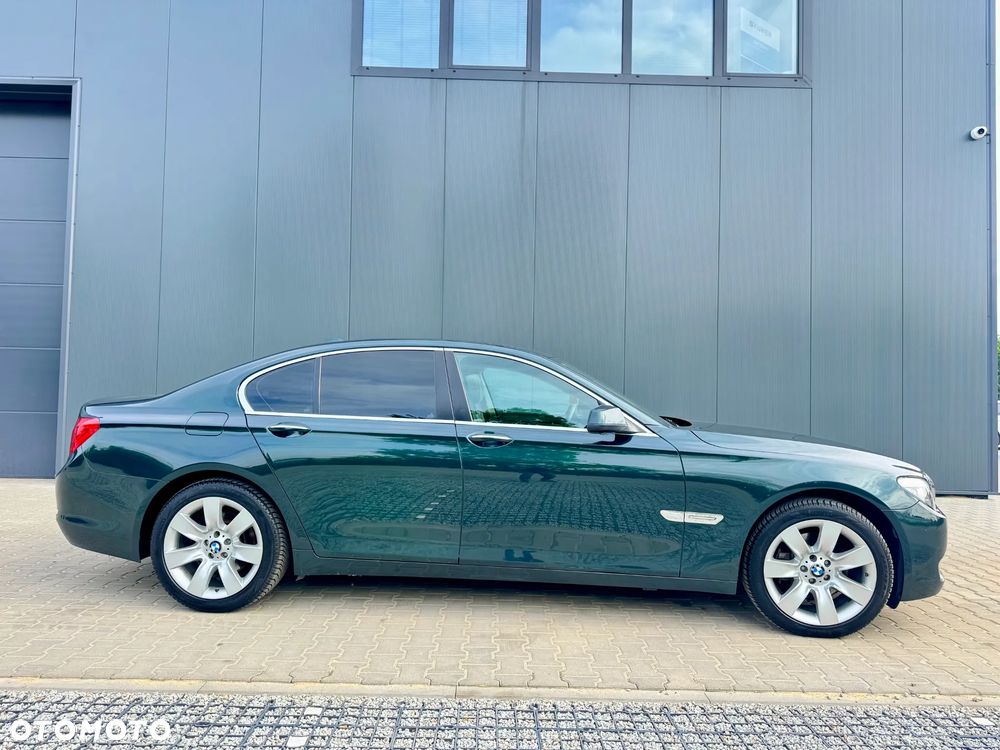 BMW Seria 7 730d - 26