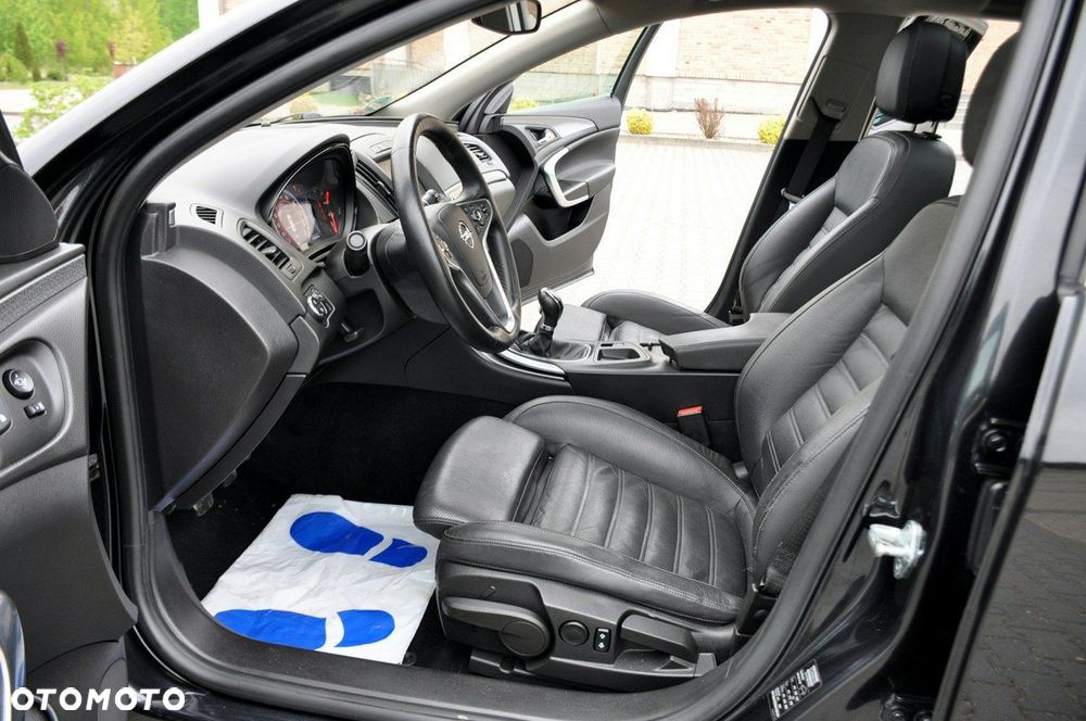 Opel Insignia - 21