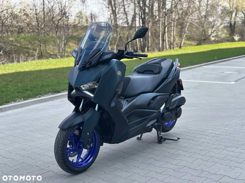 Yamaha X-max - 3