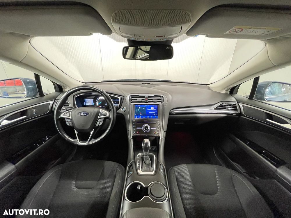 Ford Mondeo 2.0 HEV Titanium - 7