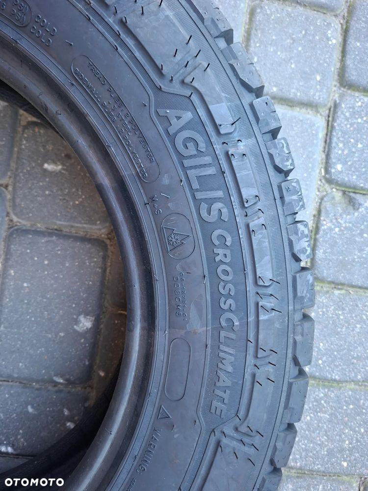 Opona Michelin Agilis CrossClimate 195/75 R16C 110/108R DOT 43/25  2szt - 6