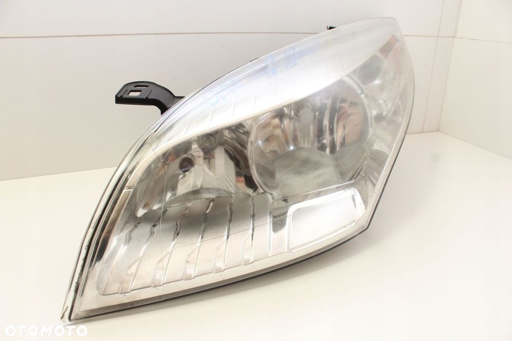 LAMPA LEWY PRZÓD RENAULT MEGANE III 3 08-12R - 1