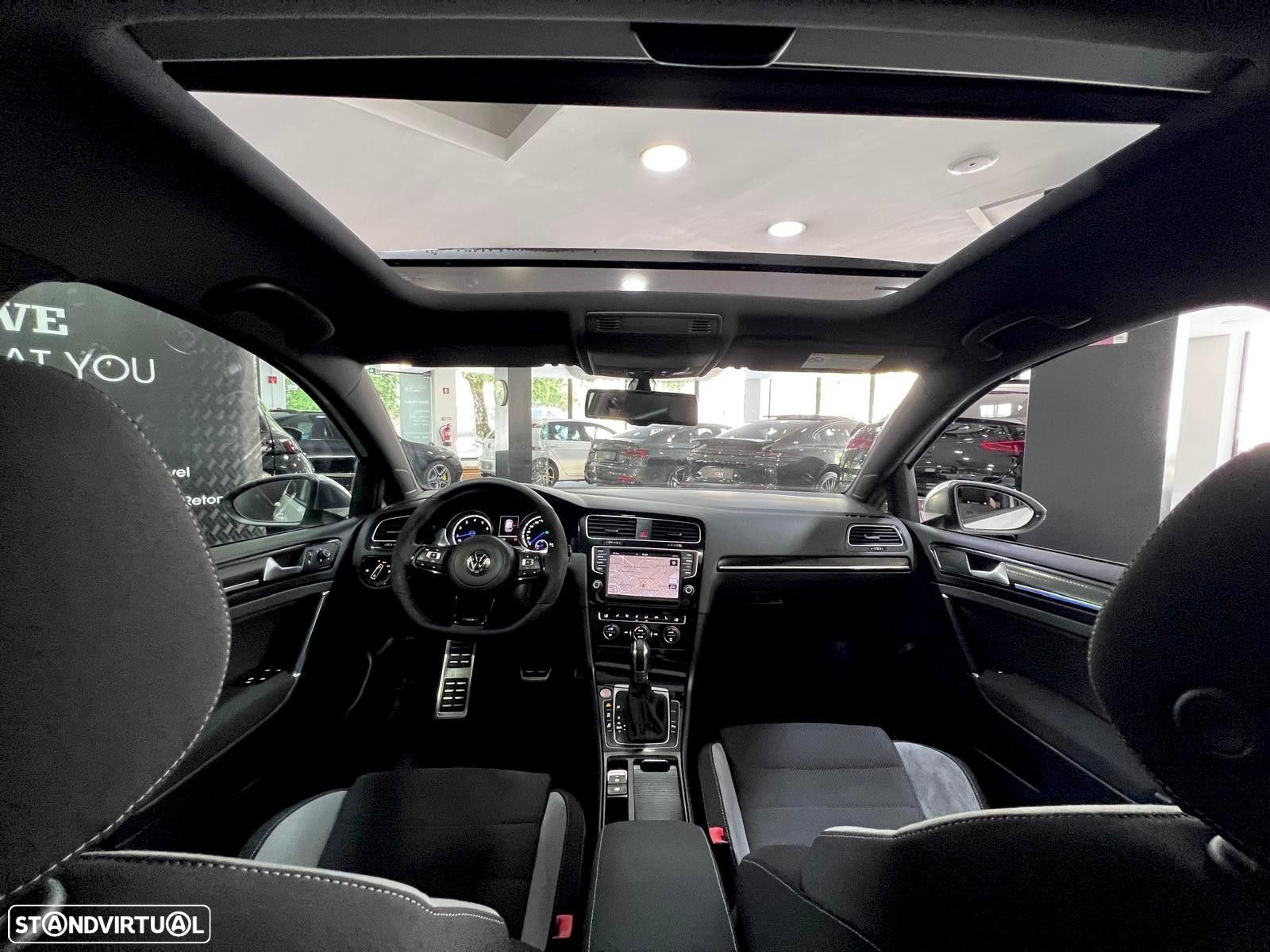 VW Golf - 10