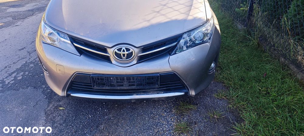 Toyota Auris 1.6 Premium - 37