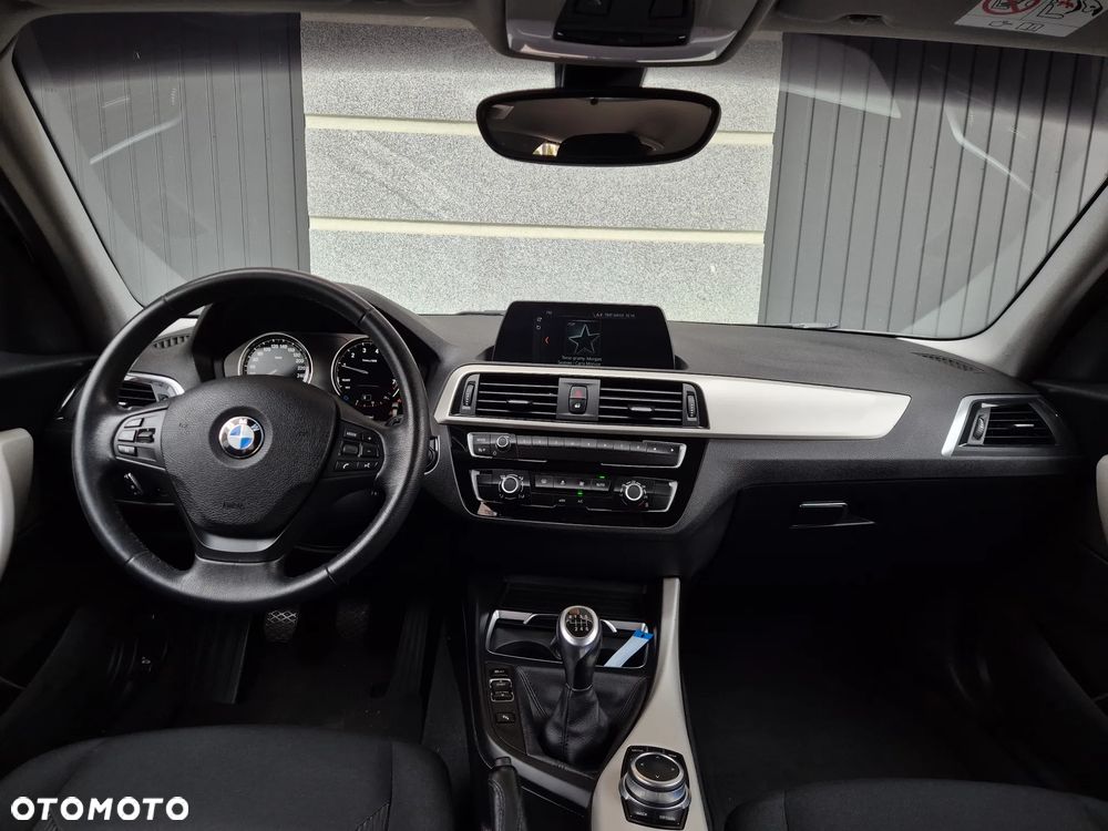 BMW Seria 1 116i - 7