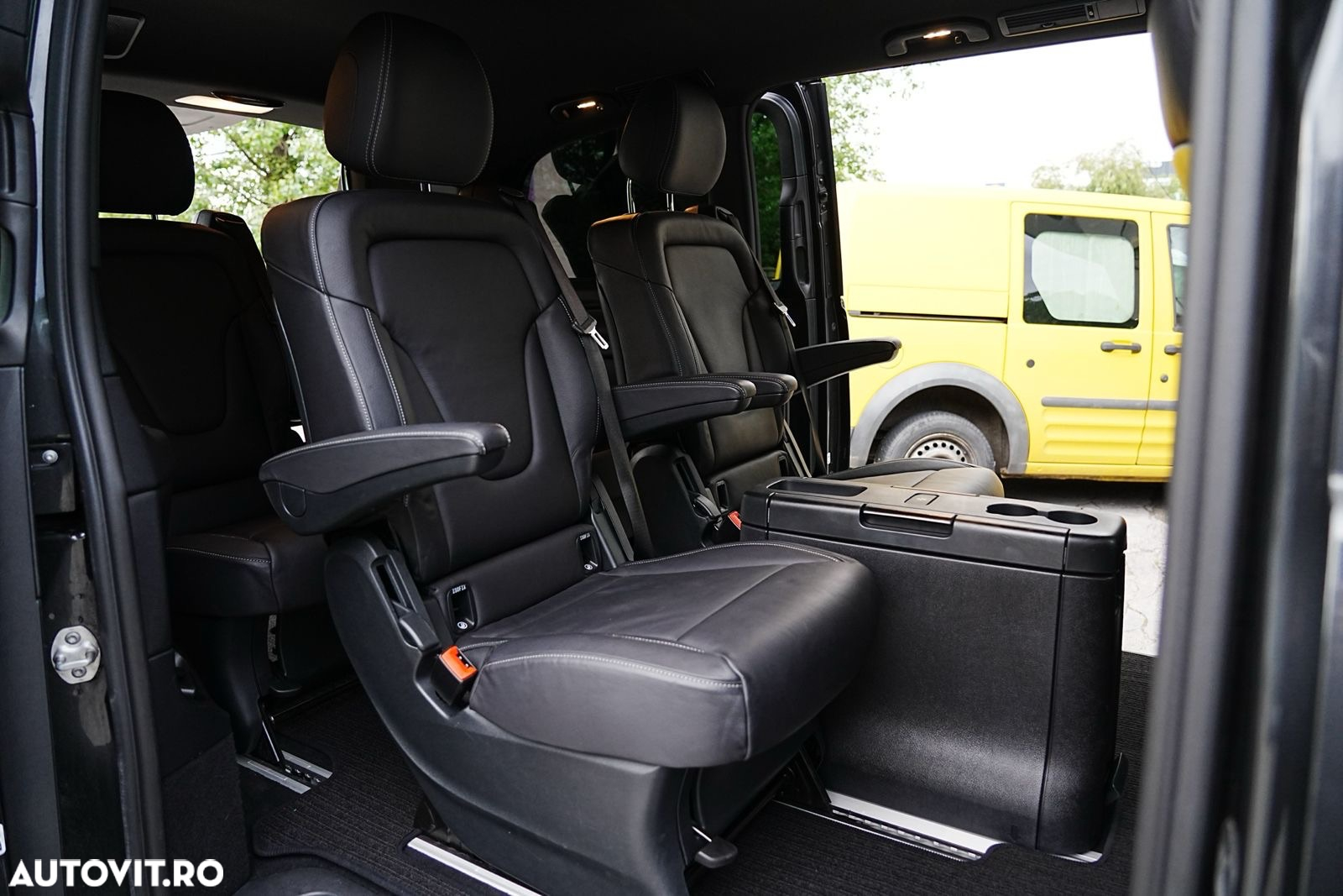 Mercedes-Benz V 220 d kompakt 9G-TRONIC Edition 2020 - 13