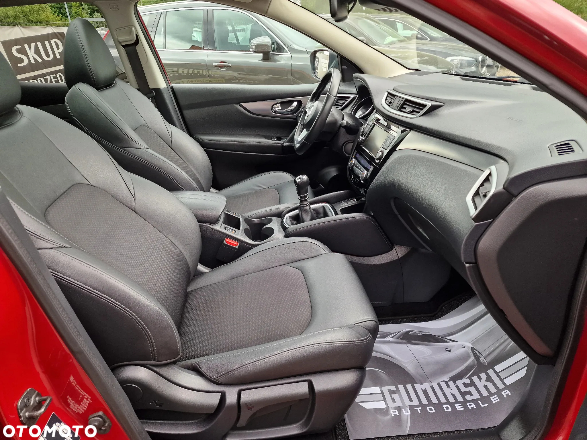 Nissan Qashqai 1.3 DIG-T Tekna+ - 24