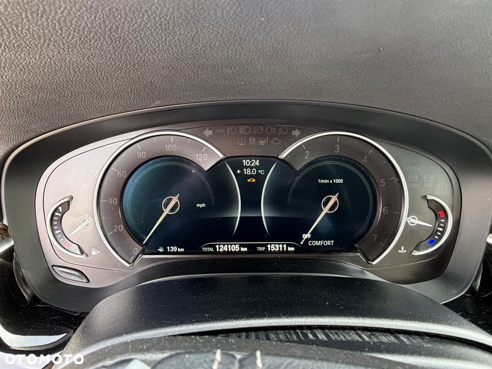 BMW Seria 5 540i xDrive Sport Line - 10