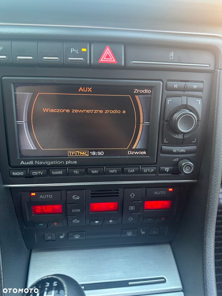 Audi A4 Avant 2.0 TDI Quattro - 14