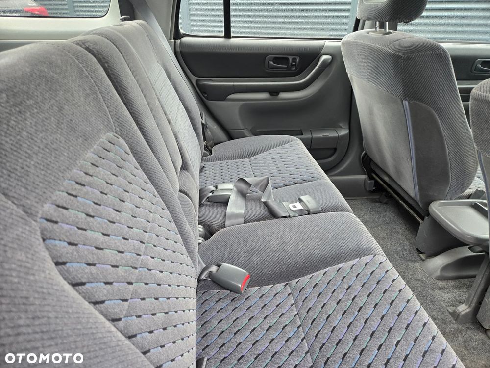 Honda CR-V - 10