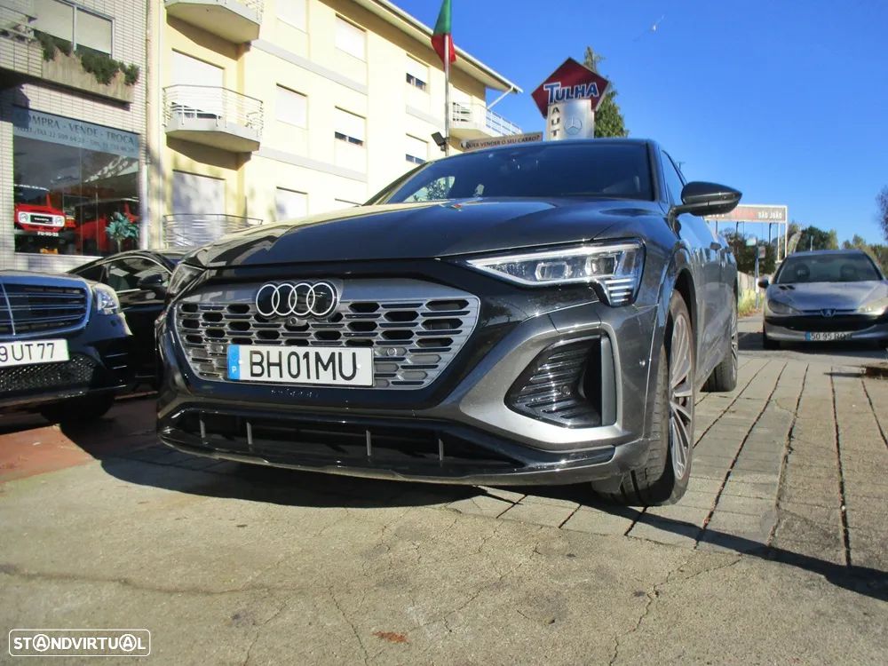 Audi Q8 e-Tron Sportback 50 quattro S line - 2