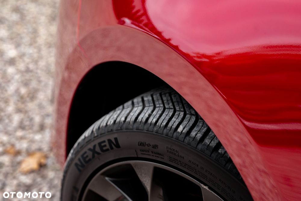 Mazda 3 SKYACTIV-G 120 NAKAMA - 12