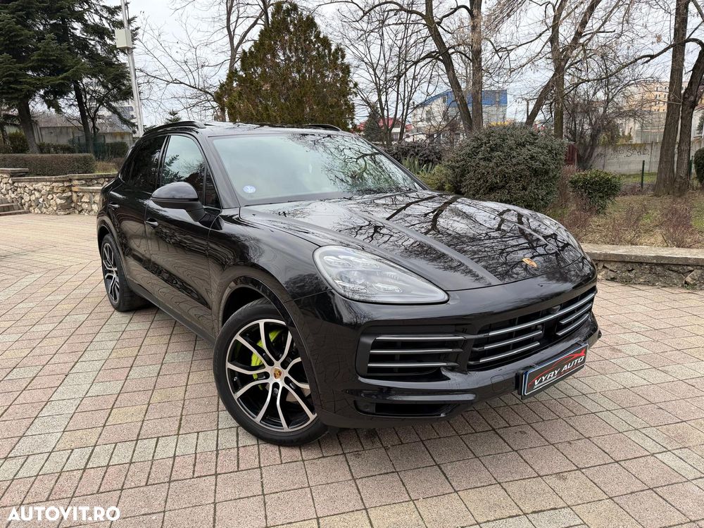 Porsche Cayenne E-Hybrid Tiptronic S Platinum Edition - 1