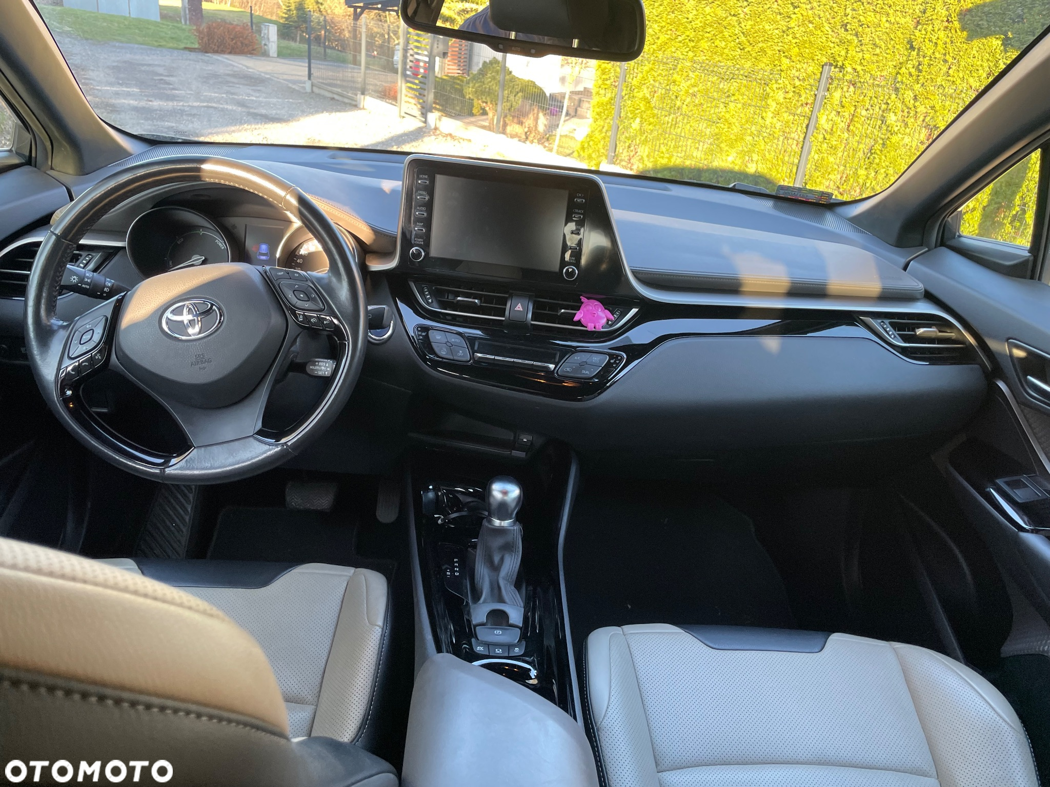 Toyota C-HR 2.0 Hybrid Executive - 9